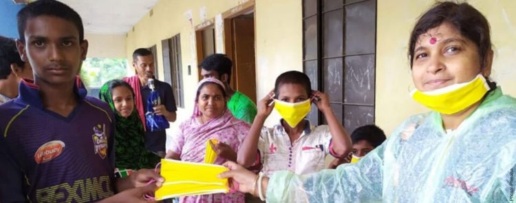 As Bangladesh battles COVID-19 and the aftermath of Super Cyclone Amphan, women’s organisations lead their communities through recovery